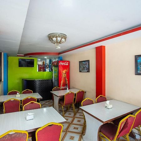 Oyo 808 Hotel Om Ganapati Pvt Ltd 카트만두 외부 사진